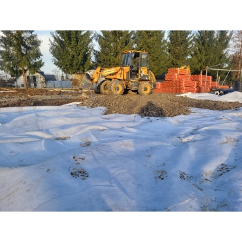 Geowłóknina HOMOLOGOWANA PP Polipropylenowa 9kN/m2. Szerokość 5,25 m x 55mb.